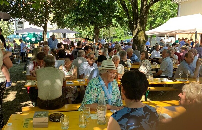 Schattiger Pfarrgarten / Pfarramt Gamlitz Ein Platz zum Wohlfühlen